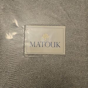 Matouk Luxury Bedding - Jasper Hazy Blue King Duvet Cover - New In Bag